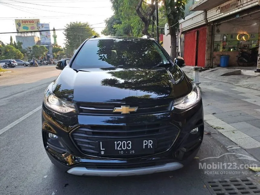 Jual Mobil Chevrolet Trax 2017 LTZ 1.4 di Jawa Timur Automatic SUV Hitam Rp 165.000.000