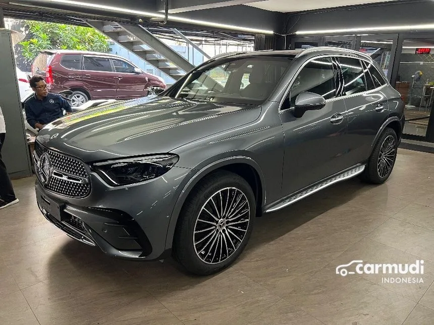 2023 Mercedes-Benz GLC300 AMG Line 4MATIC SUV