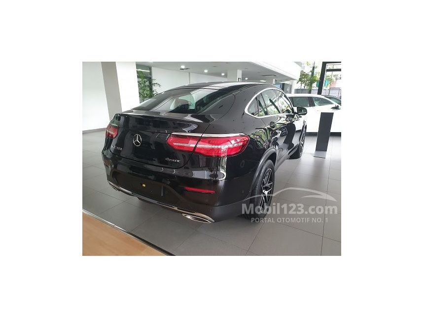 2019 Mercedes-Benz GLC300 AMG 4MATIC Coupe