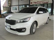 2017 Kia Grand Carnival 2.2 LX Wagon AT