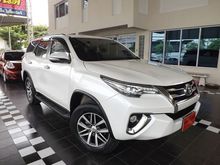 2017 Toyota Fortuner 2.4 (ปี 15-18) V SUV AT