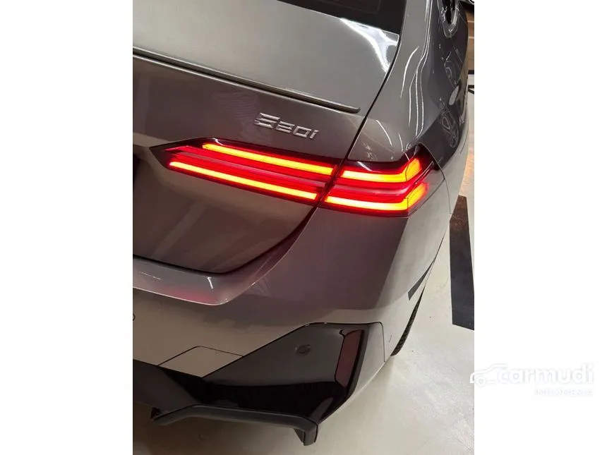 2024 BMW 520i M Sport Sedan