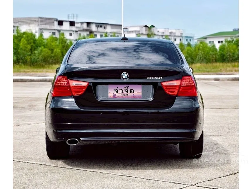 2012 BMW 320i SE Sedan