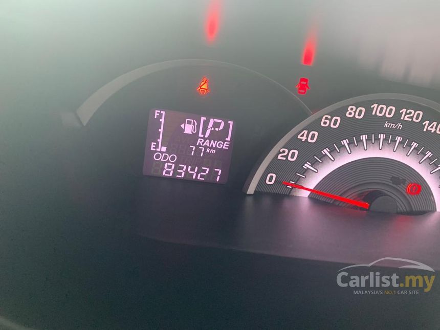 Perodua Alza 2015 SE 1.5 in Perak Automatic MPV White for 