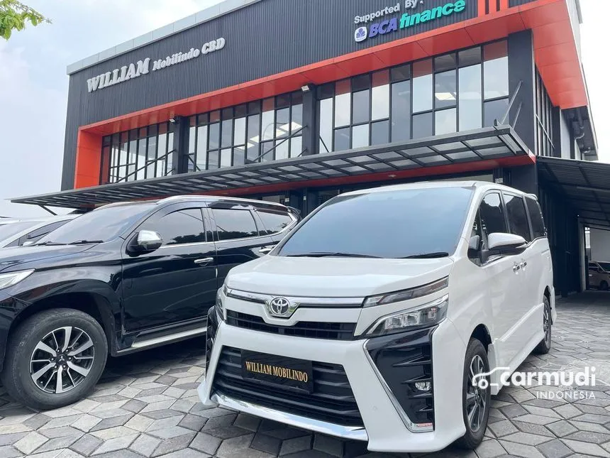 2018 Toyota Voxy MPV