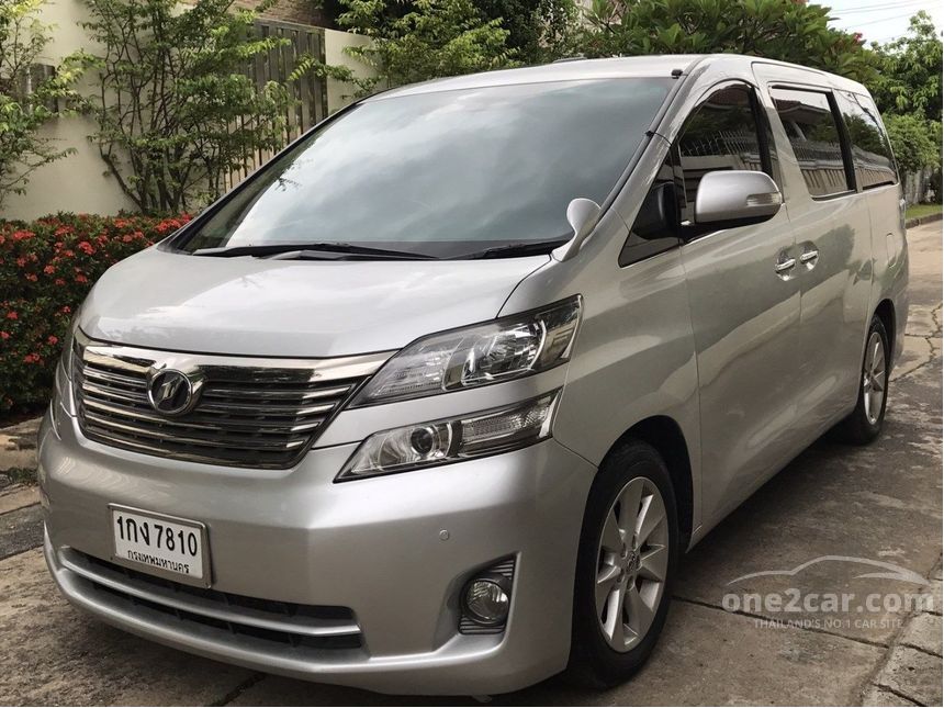 Toyota vellfire 2009