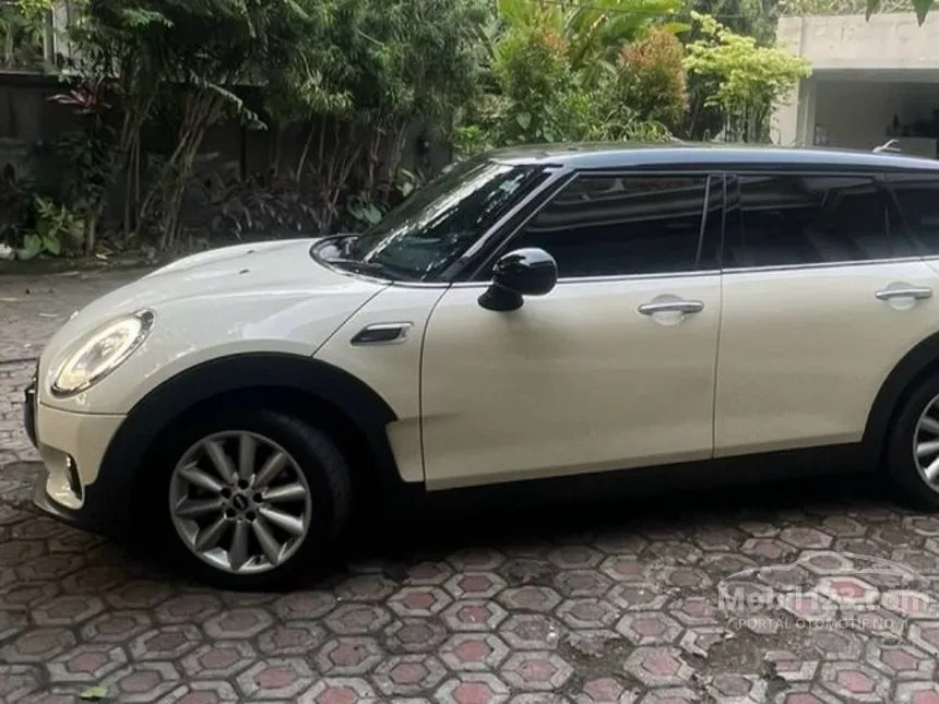 2017 MINI Clubman Cooper Wagon