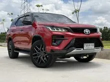 2017 Toyota FORTUNER 2.4 (ปี 15-25) V SUV