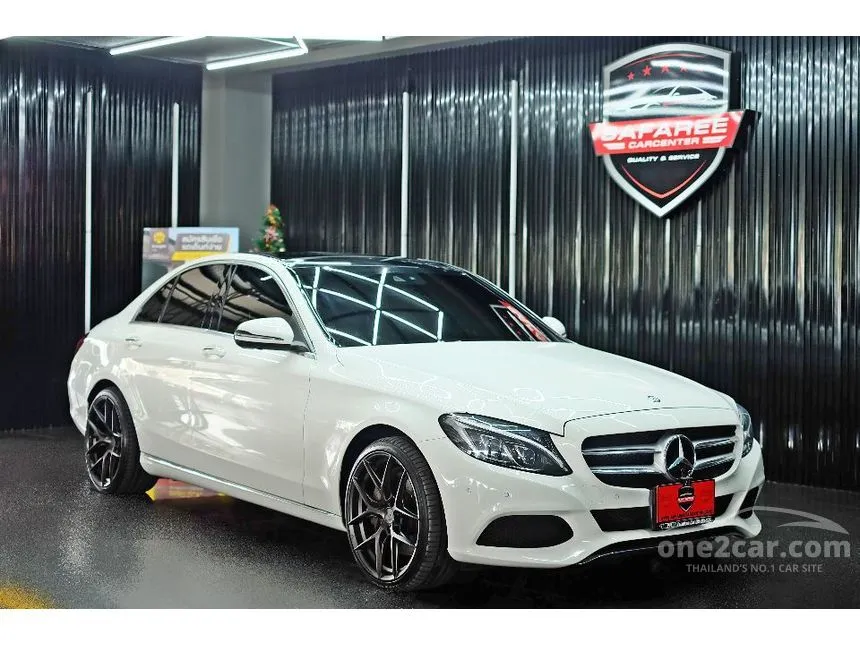 2016 Mercedes-Benz C350 e AMG Dynamic Sedan
