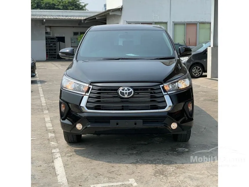Jual Mobil Toyota Kijang Innova 2024 G 2.4 di Jawa Barat Automatic MPV Hitam Rp 300.000.000
