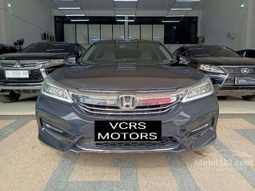 Jual Mobil Honda Accord 2018 VTi