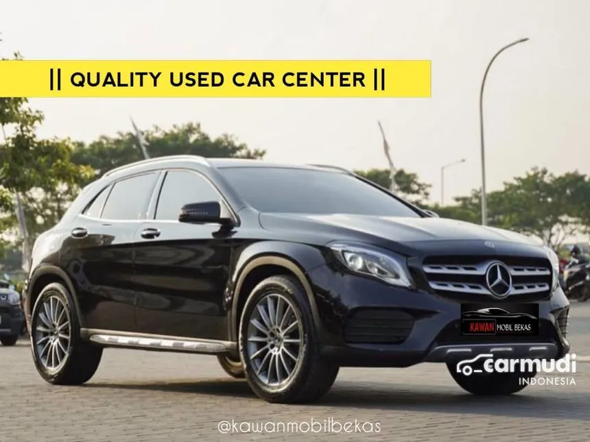 2020 Mercedes-Benz GLA200 AMG Line SUV