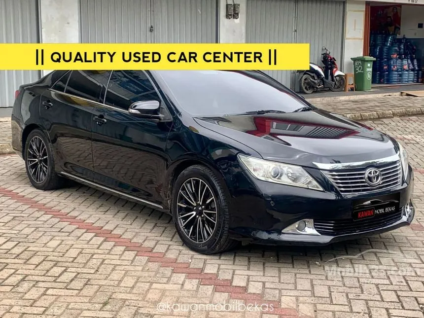 Jual Mobil Toyota Camry 2013 G 2.5 di Jawa Barat Automatic Sedan Hitam Rp 140.000.000