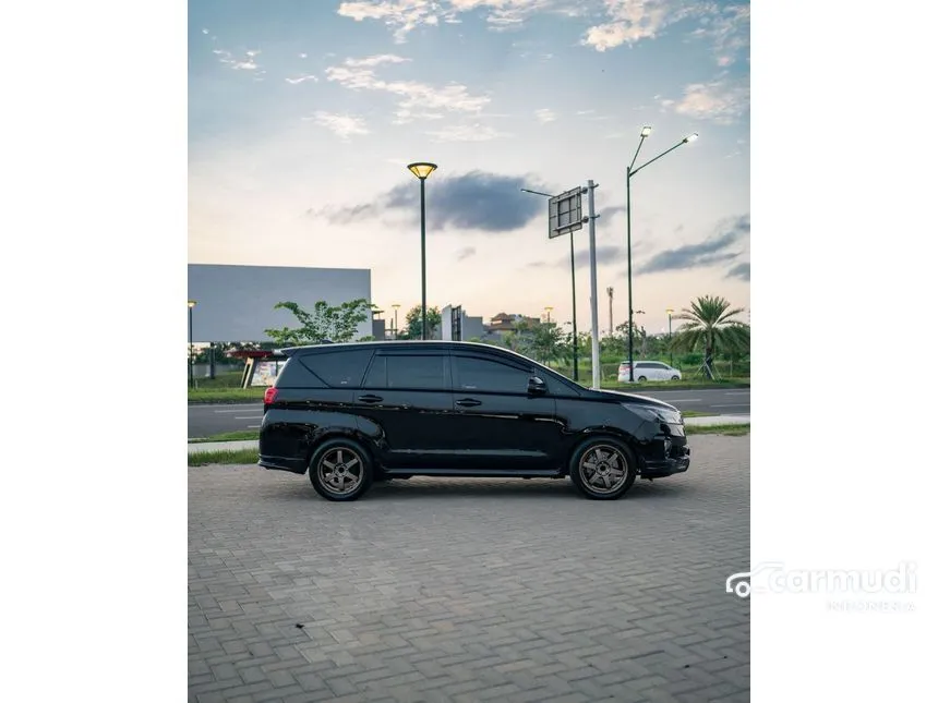 2020 Toyota Kijang Innova V MPV