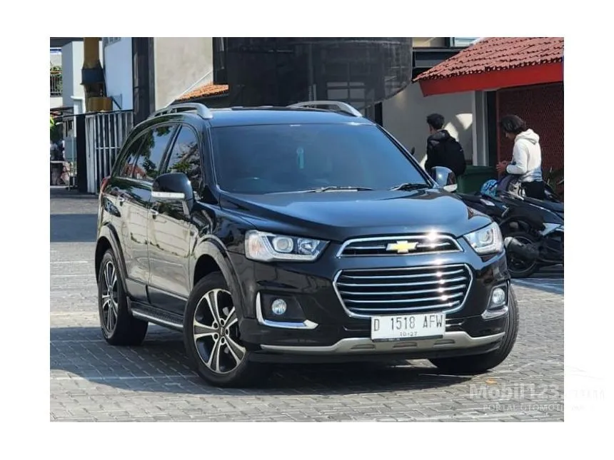 Jual Mobil Chevrolet Captiva 2017 LTZ 2.0 di Jawa Barat Automatic SUV Hitam Rp 255.000.000