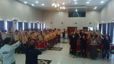 Giliran SMA Negeri 2 Jakarta Kena Virus Safety Riding