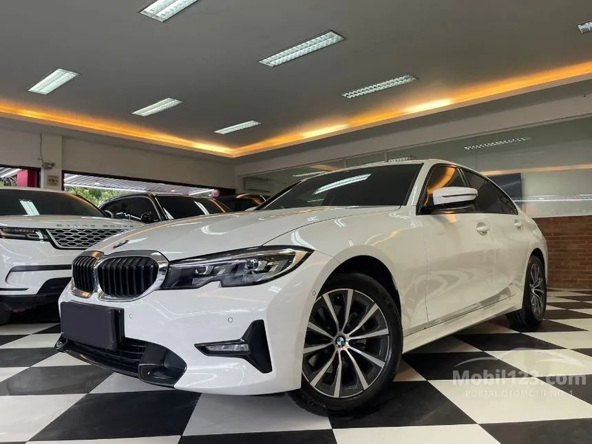 Jual Mobil BMW 320i 2021 Dynamic 2.0 di DKI Jakarta Automatic Sedan Putih Rp 625.000.000