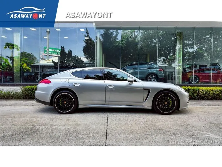 2014 Porsche PANAMERA S E-Hybrid Sedan