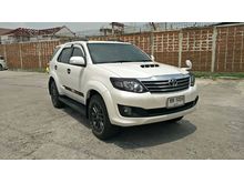 2013 Toyota Fortuner 3.0 (ปี 12-15) V SUV AT