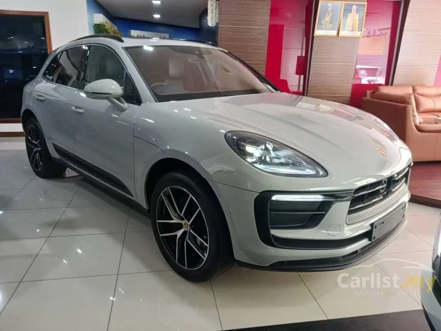 2022 Porsche Macan SUV