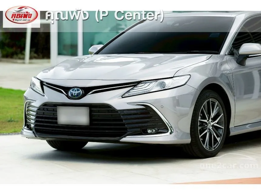 2024 Toyota CAMRY HEV Premium Sedan
