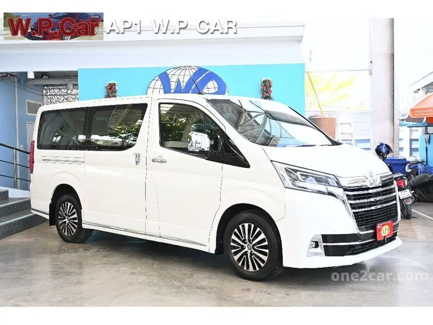 2020 Toyota Majesty Grande Van