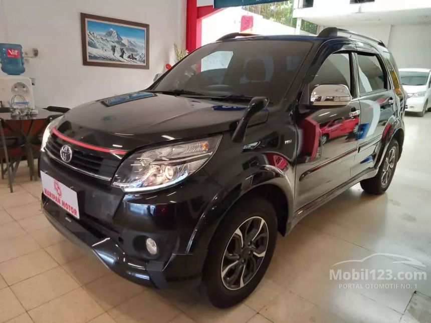 All New Rush TRD Sportivo Hitam: Perpaduan Gagah dan Elegan di Jalanan