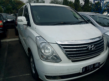 (Lelang) 2011 Hyundai H-1 2.5 Royale MPV