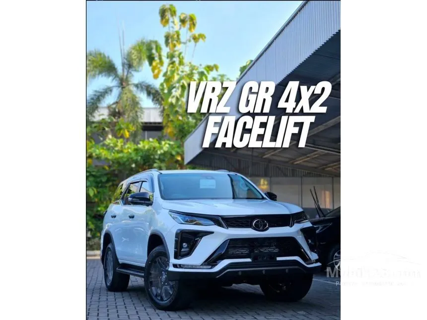 Jual Mobil Toyota Fortuner 2024 VRZ 2.8 di Jawa Barat Automatic SUV Hitam Rp 631.200.000