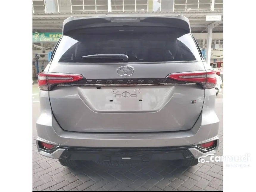 2024 Toyota Fortuner GR Sport SUV