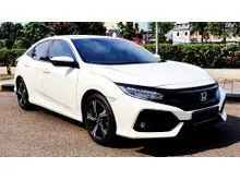 2018 Honda Civic 1.5 E Hatchback TC CVT AT White On Black