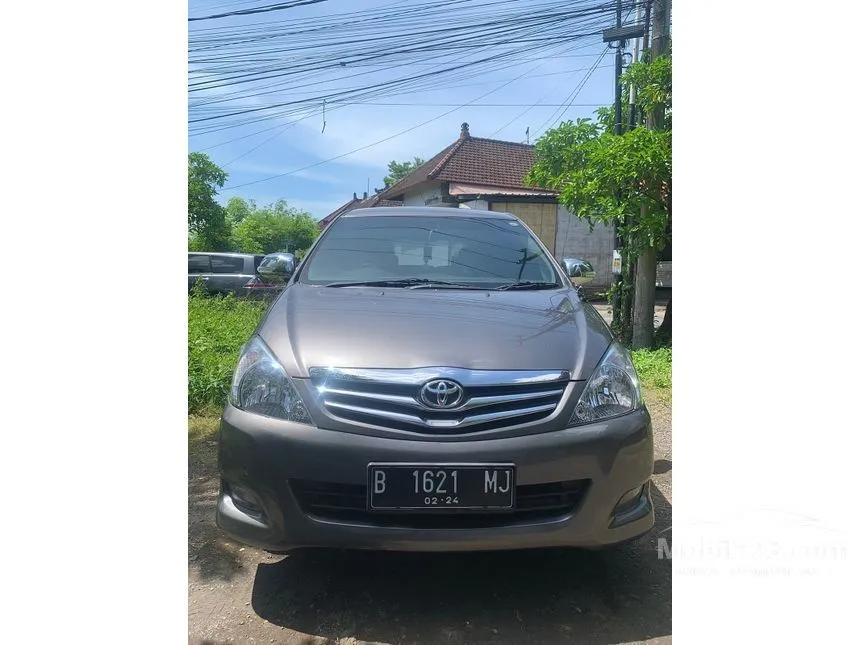 Jual Mobil Toyota Kijang Innova 2009 V 2.0 di DKI Jakarta Automatic MPV Abu