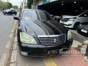 2005 Toyota Crown 3.0 Royal Saloon Standard Sedan