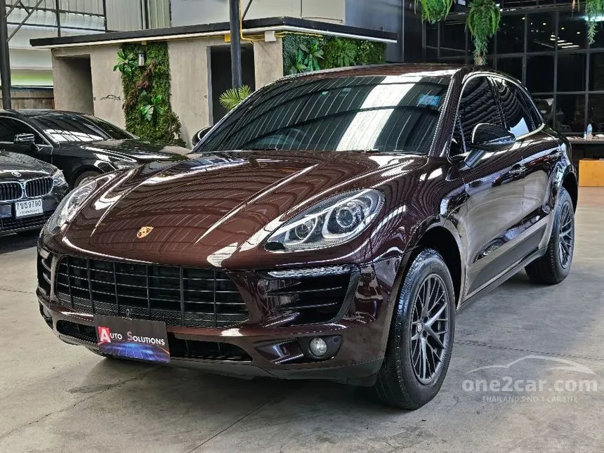 2016 Porsche MACAN SUV