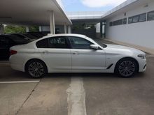 2018 BMW 520d 2.0 G30 (ปี 17-22) Sport Sedan AT