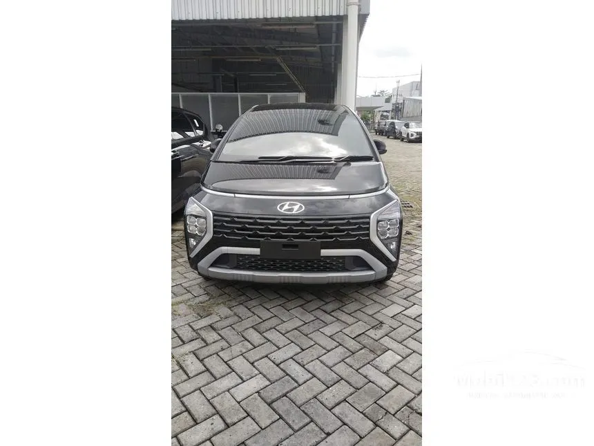 Jual Mobil Hyundai Stargazer 2024 Essential 1.5 di Banten Automatic Wagon Hitam Rp 230.000.000