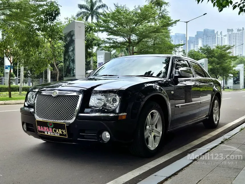 2010 Chrysler 300C Sedan