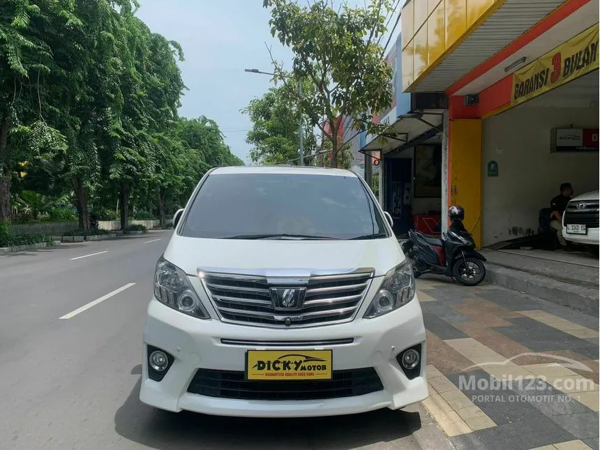 2014 Toyota Alphard SC MPV