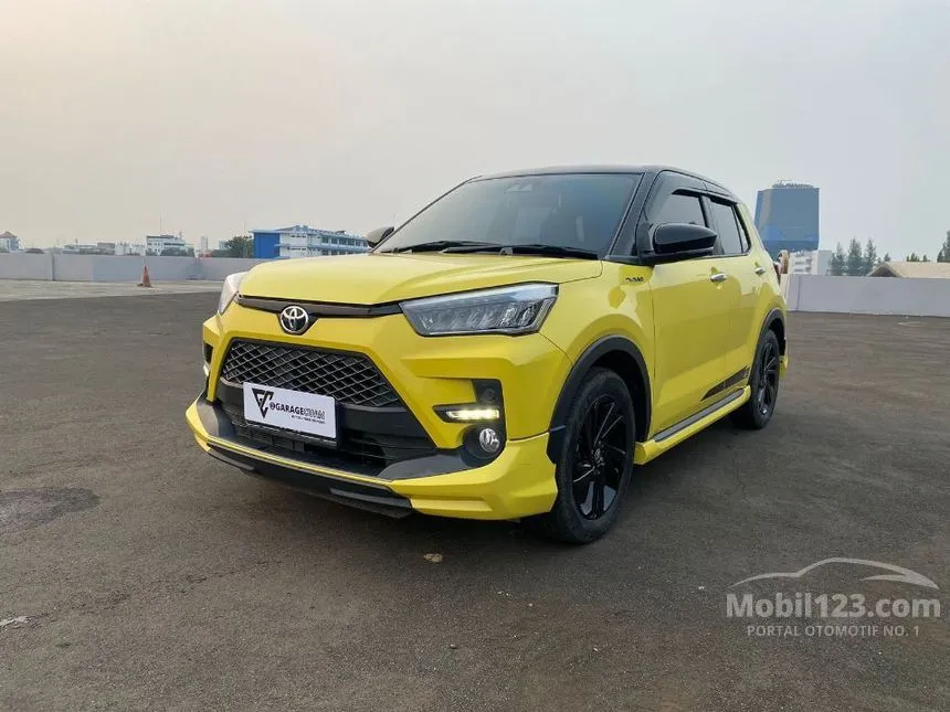 Jual Mobil Toyota Raize 2021 GR Sport TSS 1.0 di Jawa Barat Automatic Wagon Kuning Rp 210.000.000