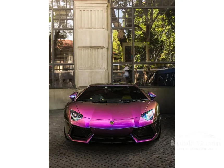 2013 Lamborghini Aventador LP700-4 Coupe