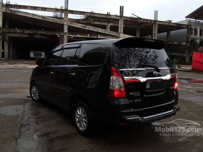 Jual Mobil  Toyota Kijang  Innova  2013 V 2 5 di Sumatera  