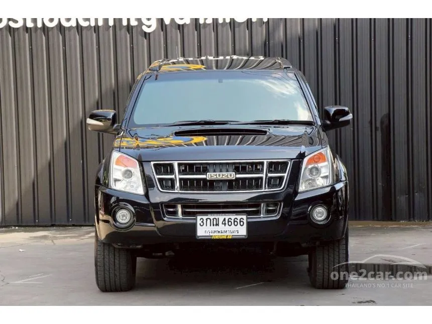 2008 Isuzu MU-7 Primo SUV