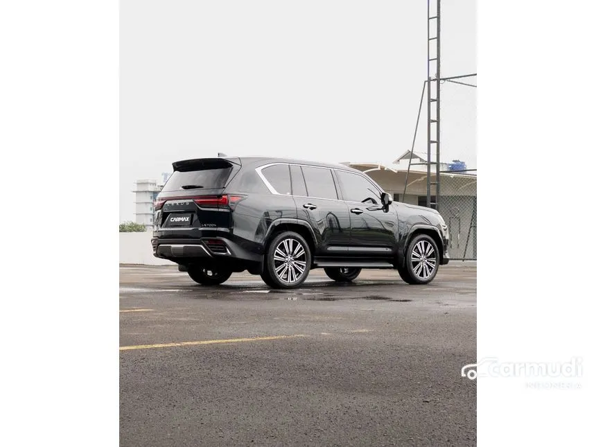 2026 Lexus LX 700h SUV