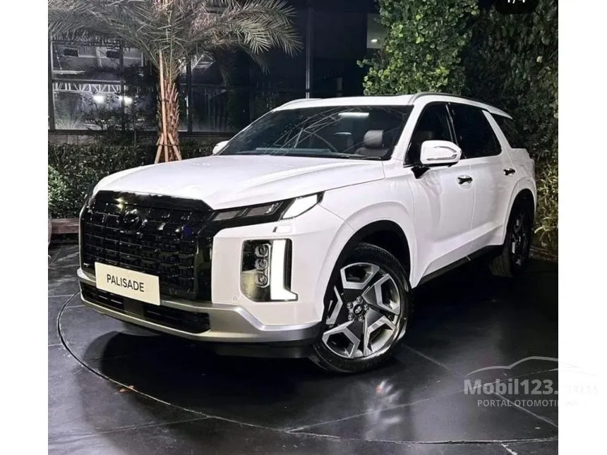 Jual Mobil Hyundai Palisade 2024 Signature 2.2 di Jawa Timur Automatic Wagon Putih Rp 1.005.000.000