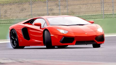 No Hoon For You - Lamborghini Says Rear-Wheel Drive Can't Handle The Aventador