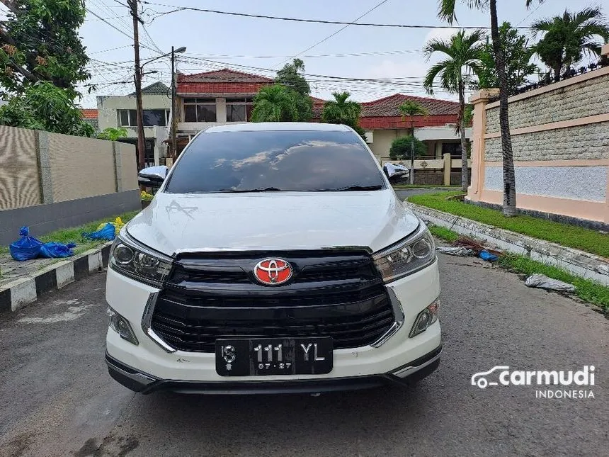 Jual Mobil Toyota Innova Venturer 2017 2.0 di Jawa Timur Automatic Wagon Putih Rp 310.000.000