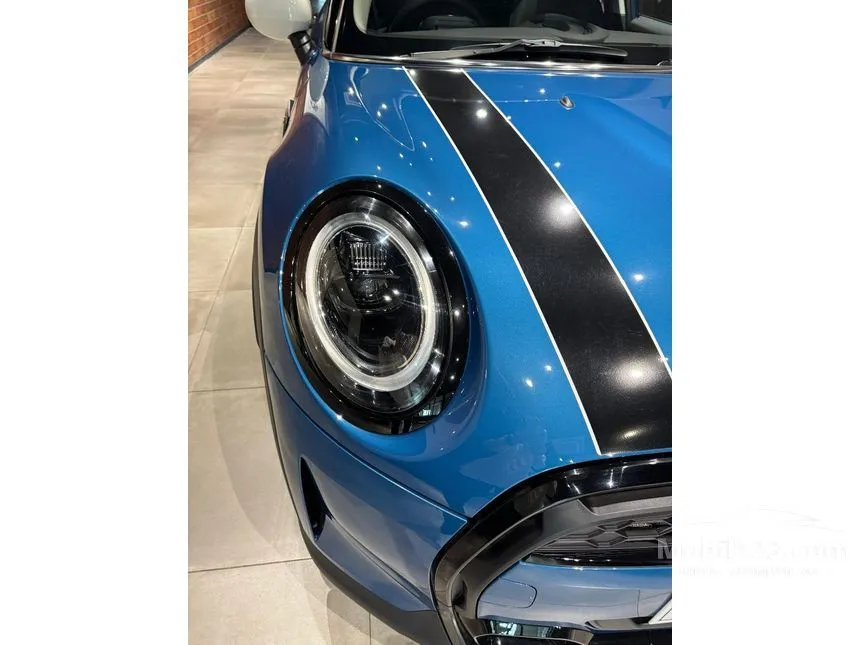 Jual Mobil MINI Cooper 2024 S 5 Door 2.0 di Jawa Barat Automatic Hatchback Biru Rp 1.049.000.000