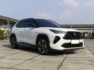 2023 Toyota Yaris Cross 1.5 S HV (2 Tone) w GR Parts Aero Pkg (Prem Clr) SUV