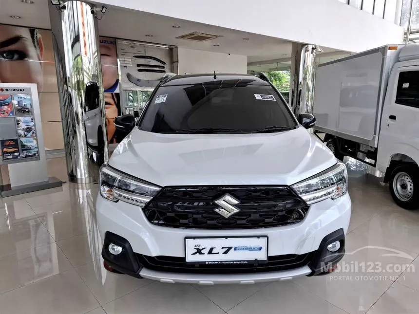 Jual Mobil Suzuki XL7 2024 ALPHA Hybrid 1.5 di DKI Jakarta Automatic Wagon Putih Rp 228.000.000