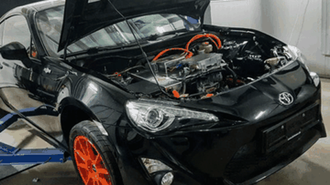 Toyota 86 Ini Diubah Jadi Mobil Listrik, Cangkok Powertrain Nissan Leaf